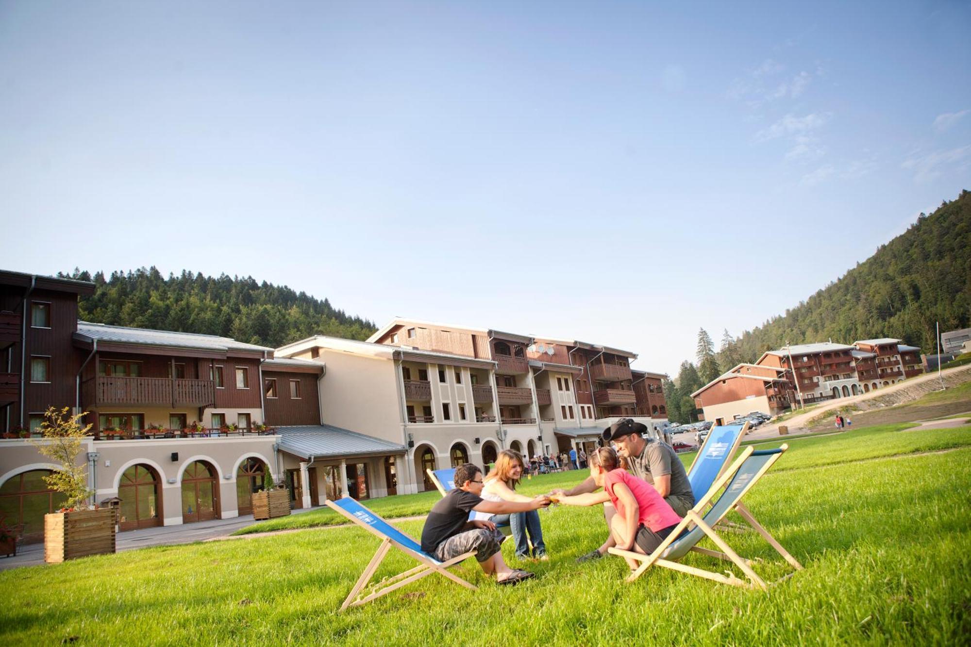Residence Les Grandes Feignes La Bresse Exterior photo